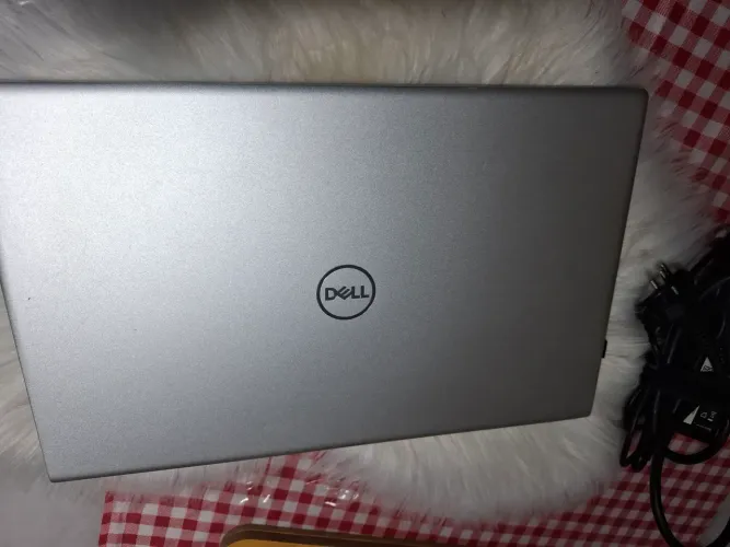 Notebook Dell Inspiron 15 i7 | 8GB RAM | SSD 512GB | Rápido | Full HD