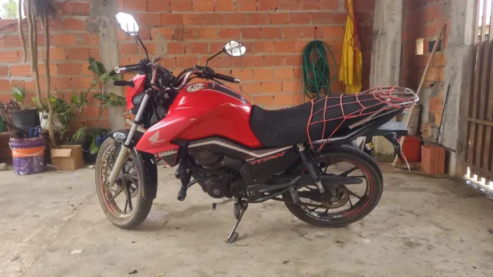 Vendo cg titan 160 modelo 2021