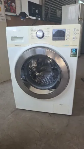 Vendo ótima lavadora Samsung 10kg, funcionando perfeitamente!!