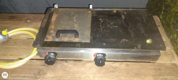 Chapa de hambúrguer a gás