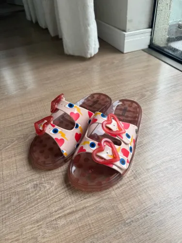 melissa wide capetos 33/34