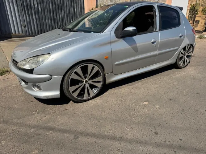 Peugeot 206 Feline 1.4/ 1.4 Flex 8V 5P 2007