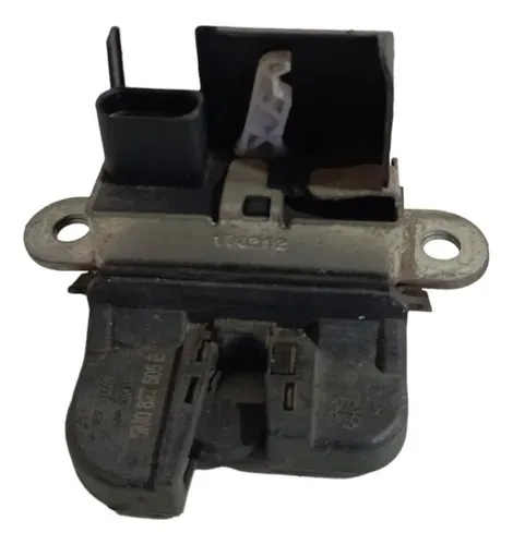 Fechadura Tampa Traseira Volkswagen Jetta Passat Golf 2010