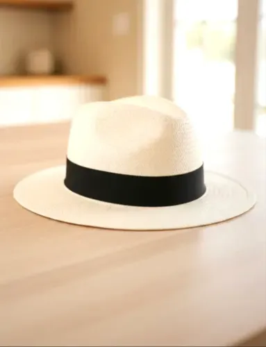 Chapéu estilo Panamá creme TAM G