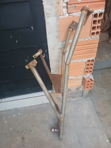 Suporte da moto para puxar carretinha