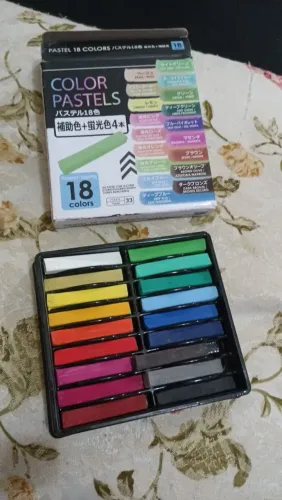 Giz pastel Daiso