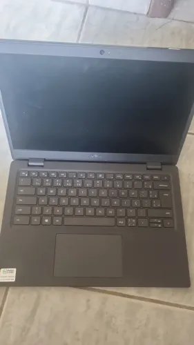 Vendo notebook, Dell, 1 mes de uso valor 1.900