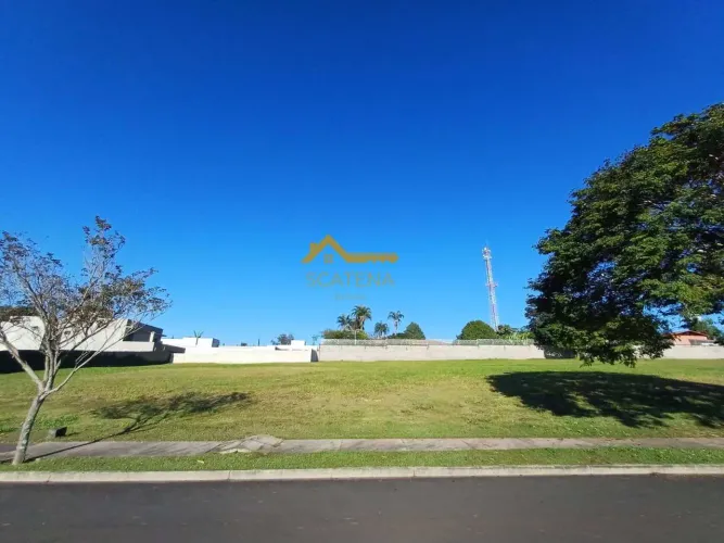 Terreno à venda no Condomínio Saint Patrick em Sorocaba, 1167m²