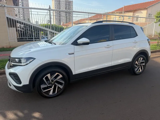 Volkswagen T-Cross Comfortline 1.0 TSI Flex 5P Aut. 2025
