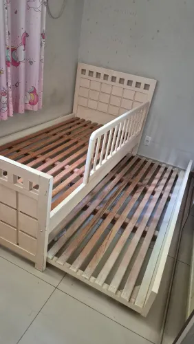 Cama madeira maciça 