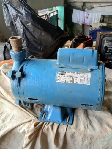 Bomba thebe 1/2 CV 110/220v. Valor R$.400,00