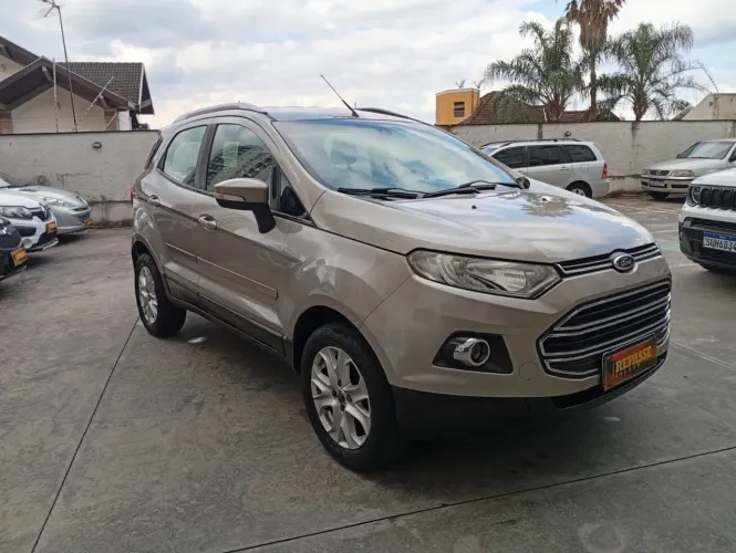 Ford Ecosport Titanium 2.0 16V Flex 5P Aut. 2015