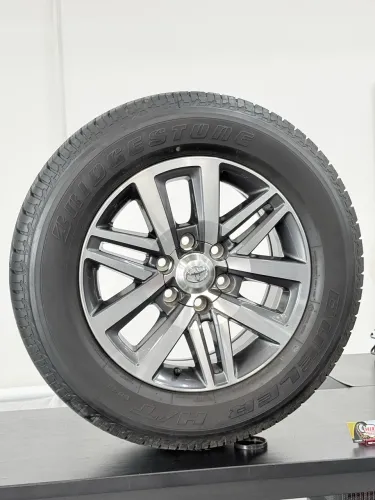 Rodas 18 Toyota Hilux Srx