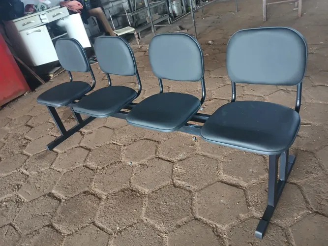 Longarina,4 lug, nova,fab em Manaus,aceitamos cartão crédito