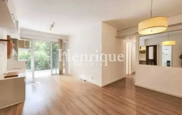 Apartamento : / Residencial / Botafogo