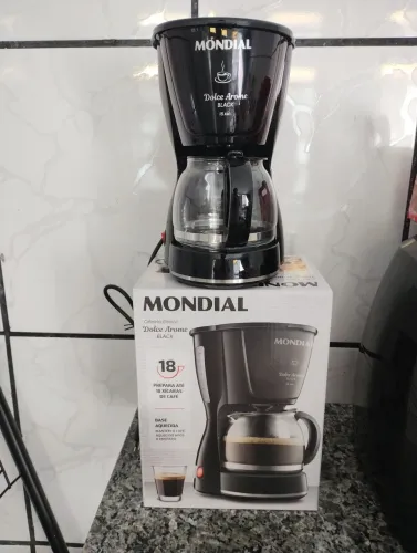 Vendendo cafeteira Mundial