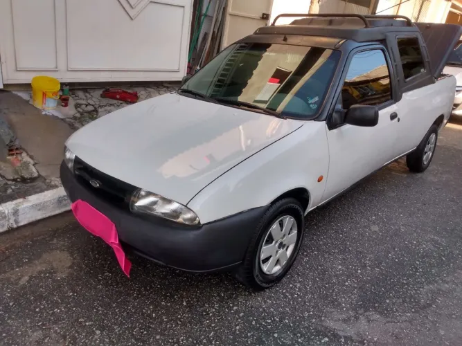 Ford Courier 1.3i/furgão 1999