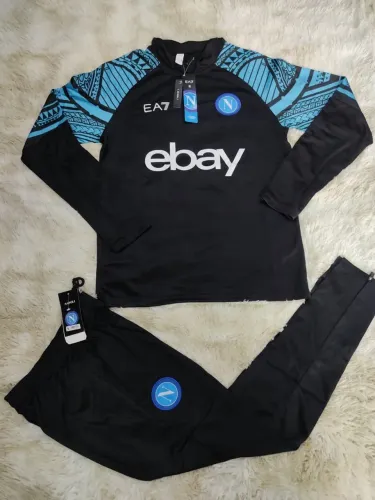 Conjunto de Time Napoli
