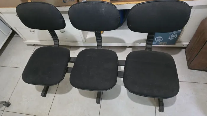 Conjunto 3 cadeiras para escritório