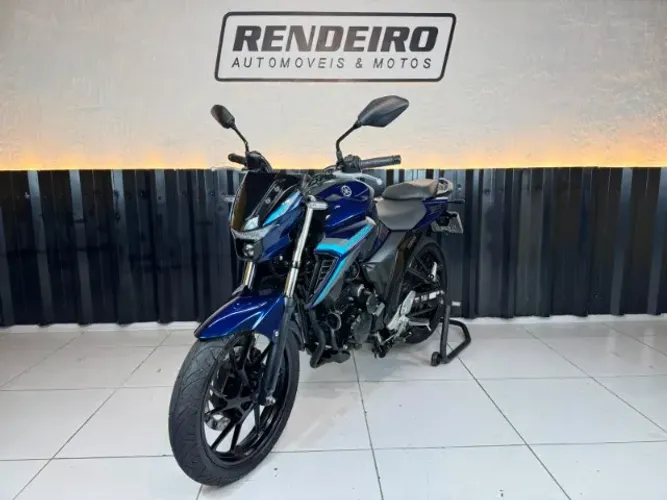 Yamaha FZ25 Fazer 2026 com 4.000km aceito troca