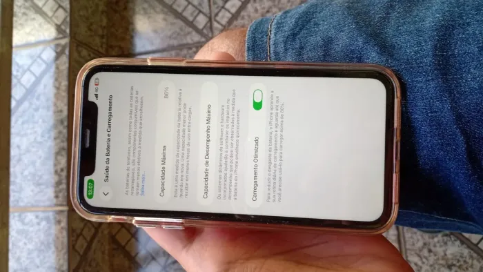 Vende-se iPhone