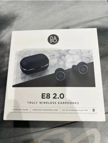 Bang & Olufsen Beoplay E8 2.0