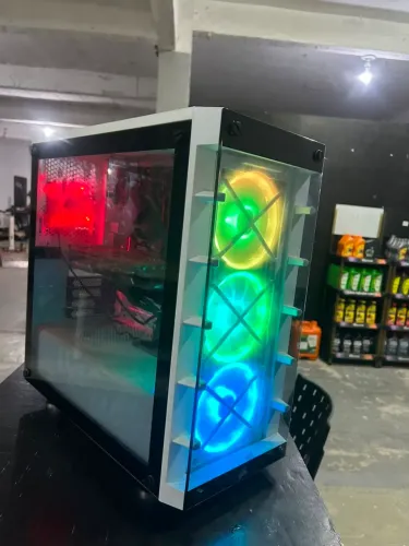 PC Gamer à Venda