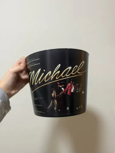 Balde de pipoca do Michael Jackson