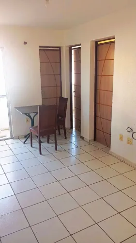 ALUGO APARTAMENTO PONTA VERDE