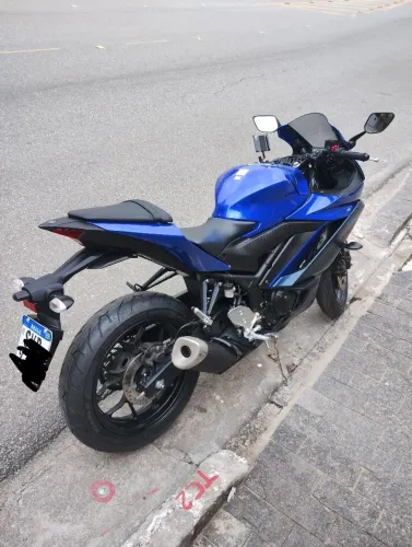 Vendo YZF r3 2022/23