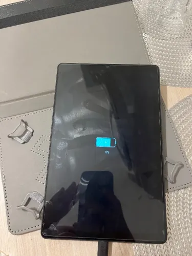 Tablet lenovo M9