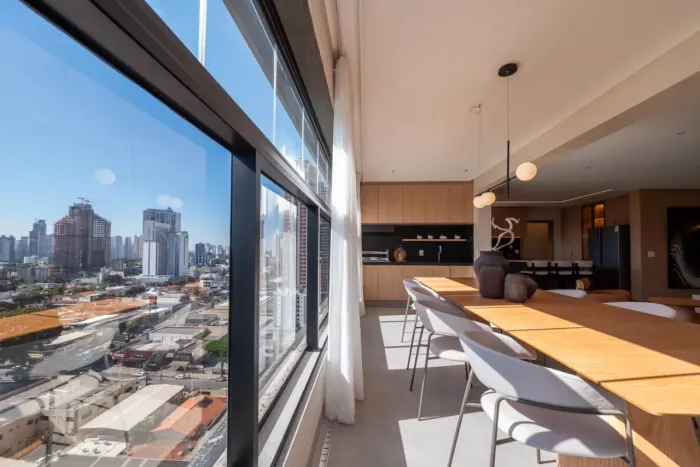 Apartamento, 4 suítes, 3 Vagas, Praça T-23, Colégio e Cursinho WR, varanda com churrasque