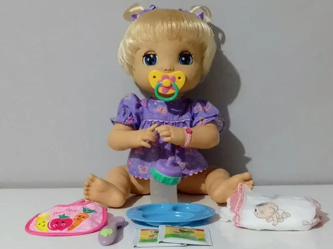 Boneca linda Surpresa
