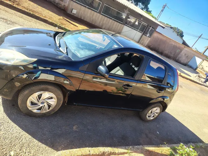Ford Fiesta 1.0 8V Flex/class 1.0 8V Flex 5P 2013