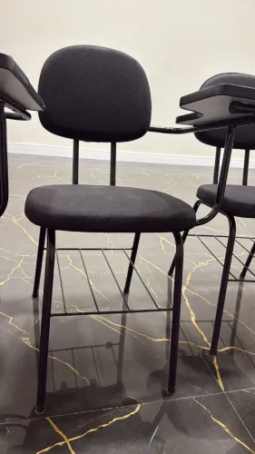 Desapego Cadeiras Giratórias e de Estudante