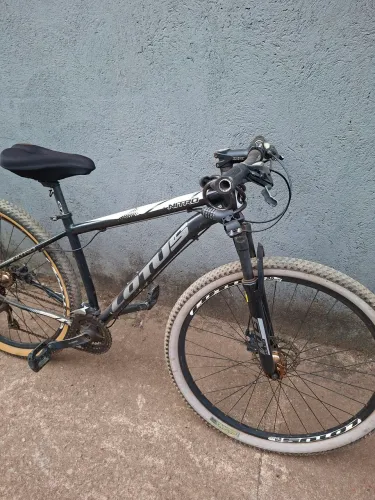 Bicicleta Lotus
