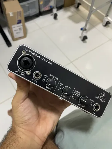 Interface Behringer UMC22