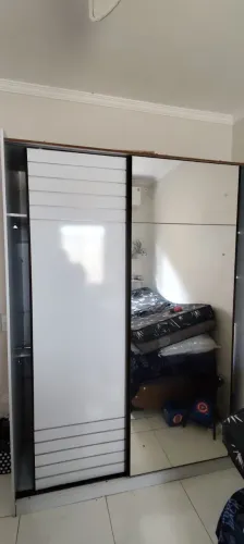 Doação de Guarda-Roupa de Solteiro