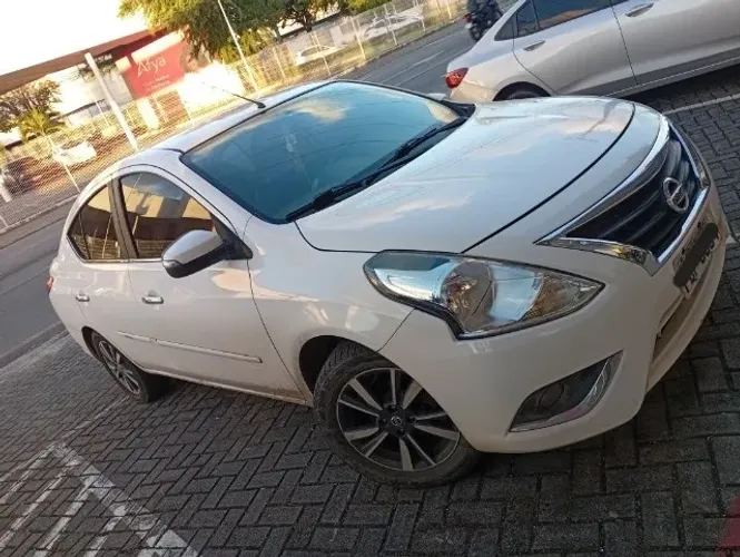 Nissan Versa Unique 1.6 16V Flexstart 4P Aut. 2018