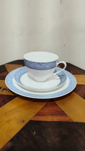 Trio De Chá E Sobremesa DmBrasil - Porcelana Branca E Azul