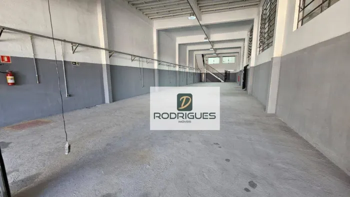 Galpão para alugar, 574 m² por R$ 16.400,00/mês - Jardim Canhema - Diadema/SP