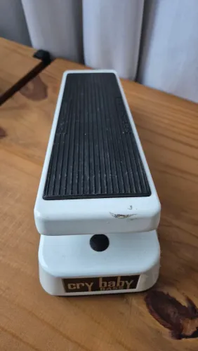 Pedal Wah baixo Cry Baby Bass