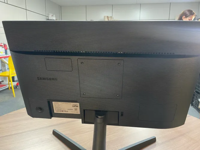 Monitor Samsung 24? - Excelente Estado
