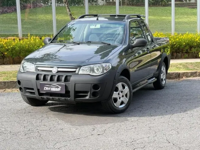 Fiat Strada 1.4 MPI Fire Flex 8V CE 2012