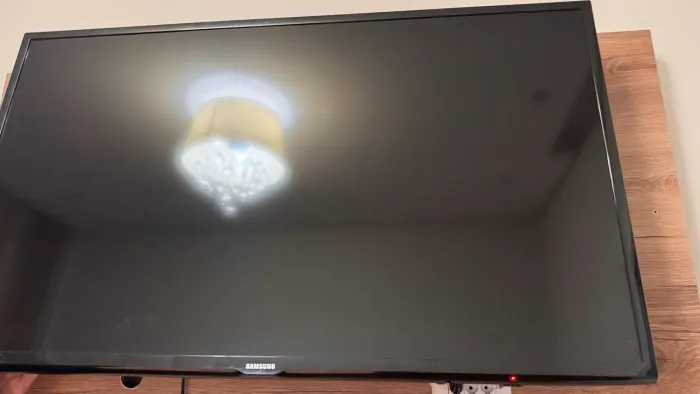 Desapego de tv SAMSUNG NÃO SMART