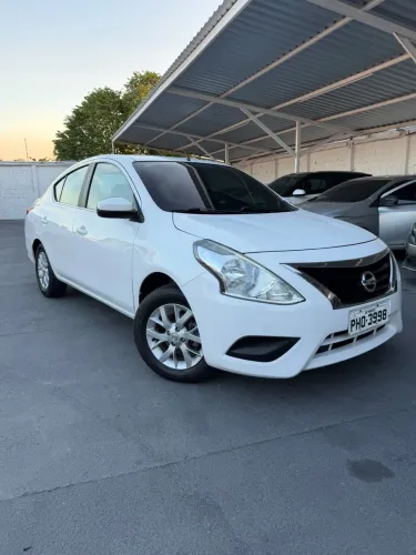 Nissan Versa SV 1.6 16V Flexstart 4P Aut. 2017