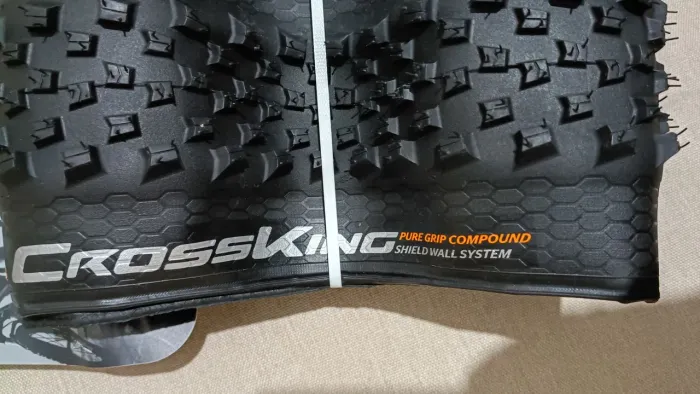 Pneu Continental Cross King 29x2.3 Tubeless Ready (Kevlar)