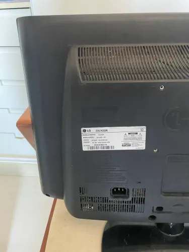 TV LG com defeito (2 TV por 50)