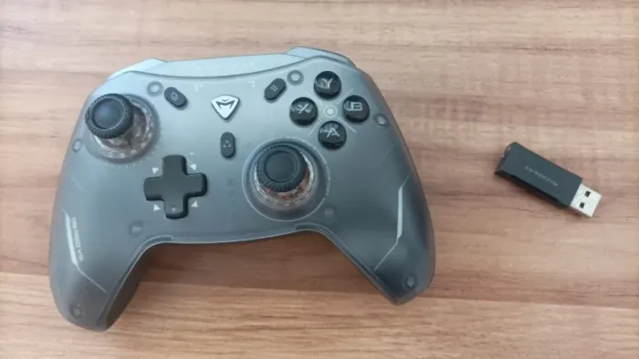 Machenike g5pro v2 Joystick (gamepad) seminovo.