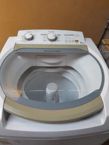 Lavadora automática Brastemp 9Kg 127V